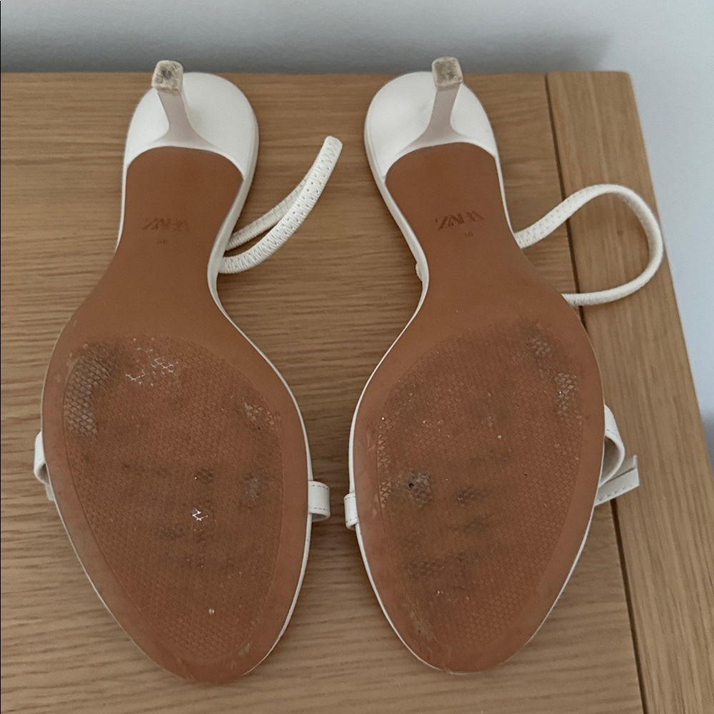 Zara Heeled Sandals - Picture 4 of 4
